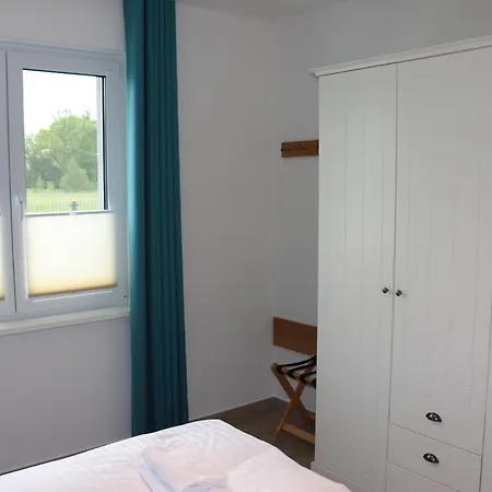 Die Haffhaeuser Ferienwohnung Ii Apartamento Garz (Usedom)